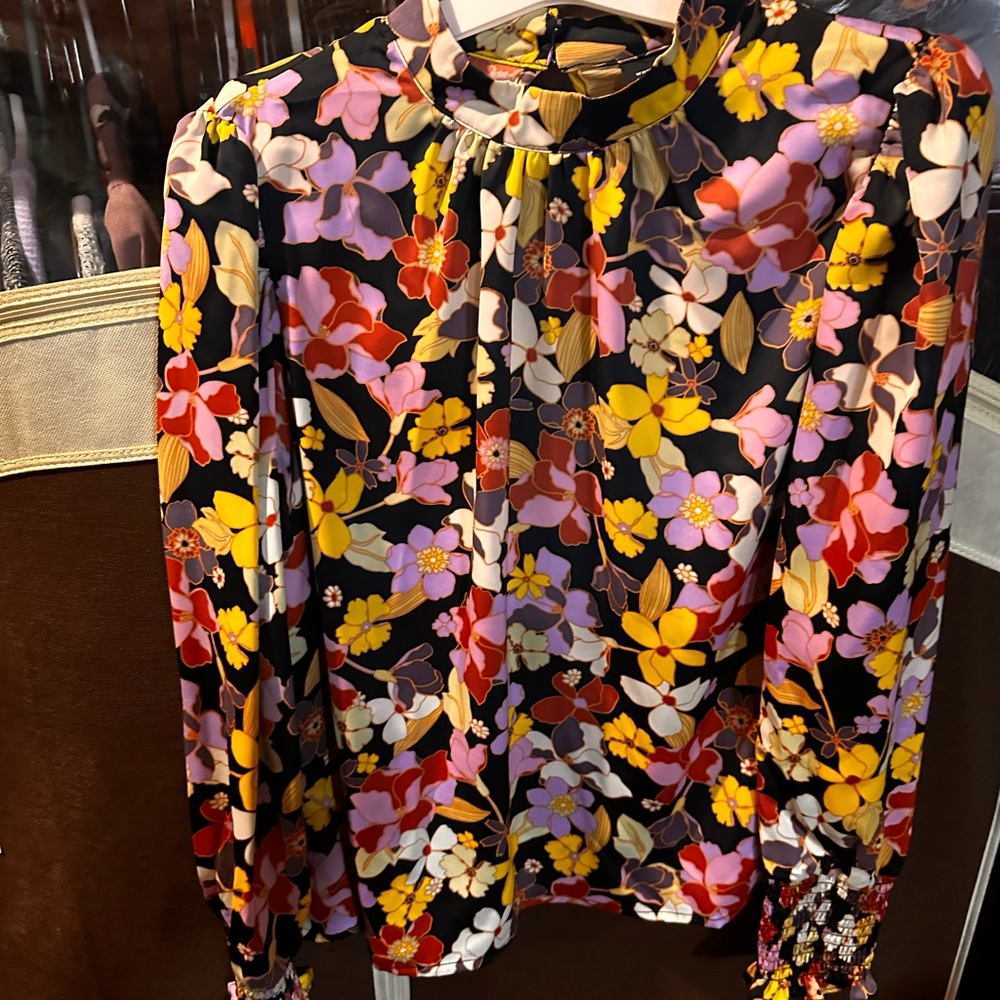 NWT Who What Wear Blouse